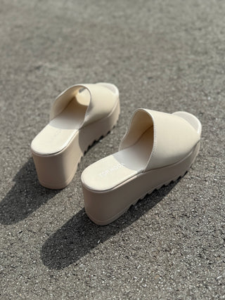 Cloud Cream Platform Slides – Women Sandals