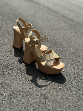 Woven Strap Platform Women Sandals – Natural Wood Finish